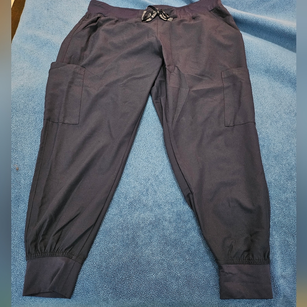 Med couture scrb pants: Navy